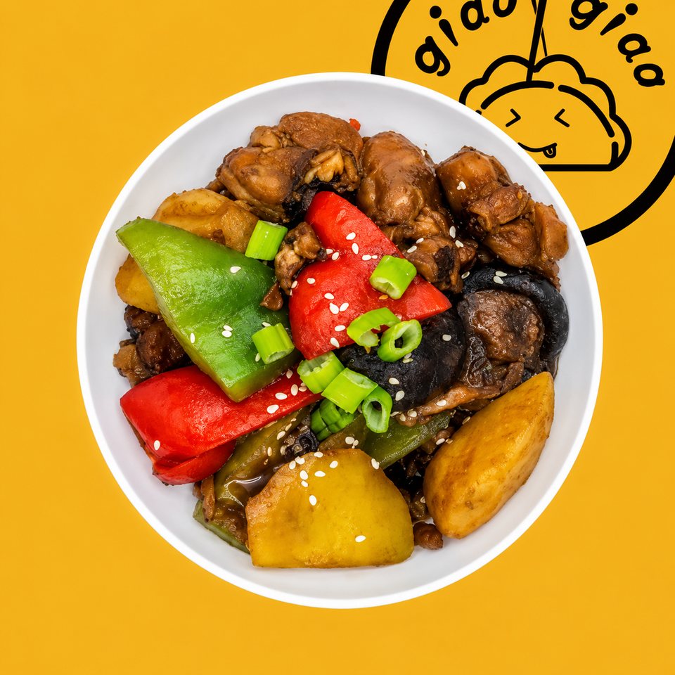Pollo brasato con peperoni verdi e funghi